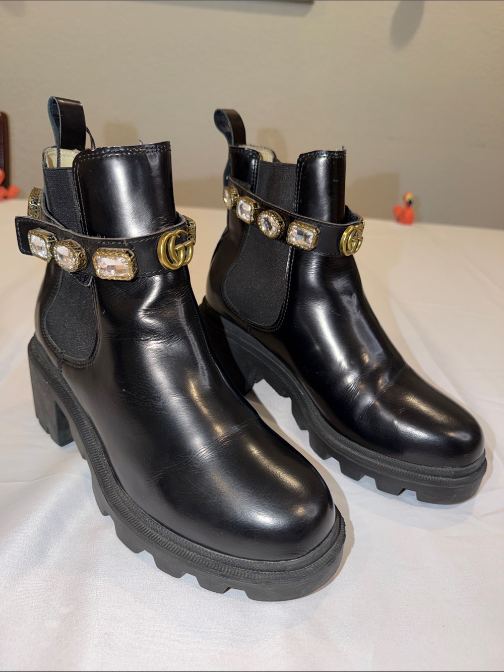 Gucci ankle boots they appear new EUC